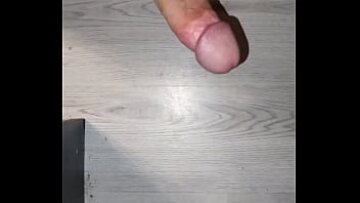 Big Dick Stepson pleacă la discuțiile murdare a mamei